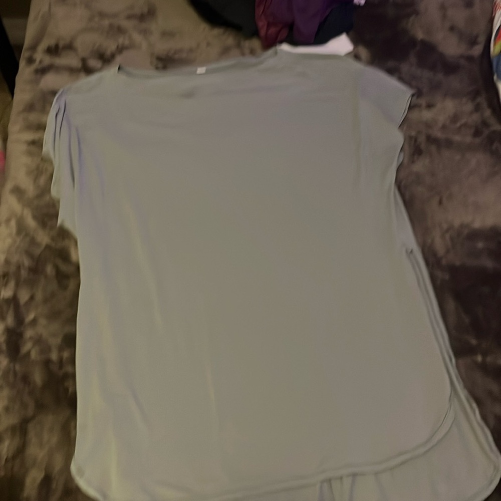 Grey lululemon top
